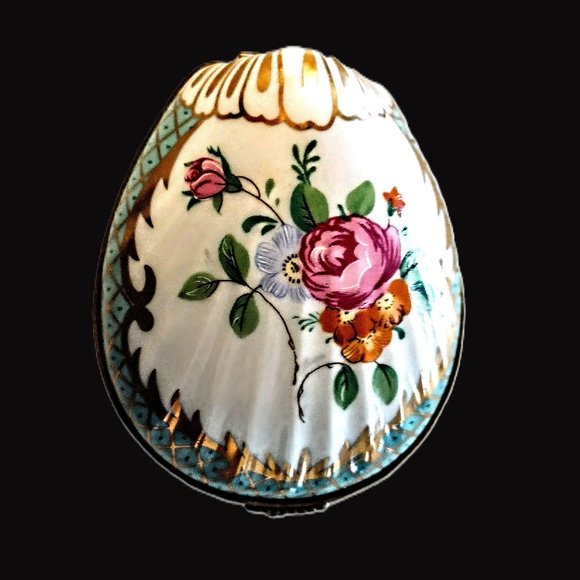 Vintage Porcelain Hinged Clam Shell Trinket Box ~ White/Aqua w/Floral, Gold Trim - Picture 3 of 13